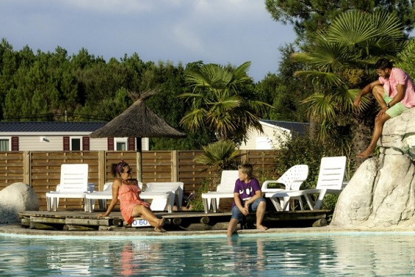 /campings/francia/aquitania/landas/Les Vignes/camping-les-vignes-1483229551-xl.jpg
